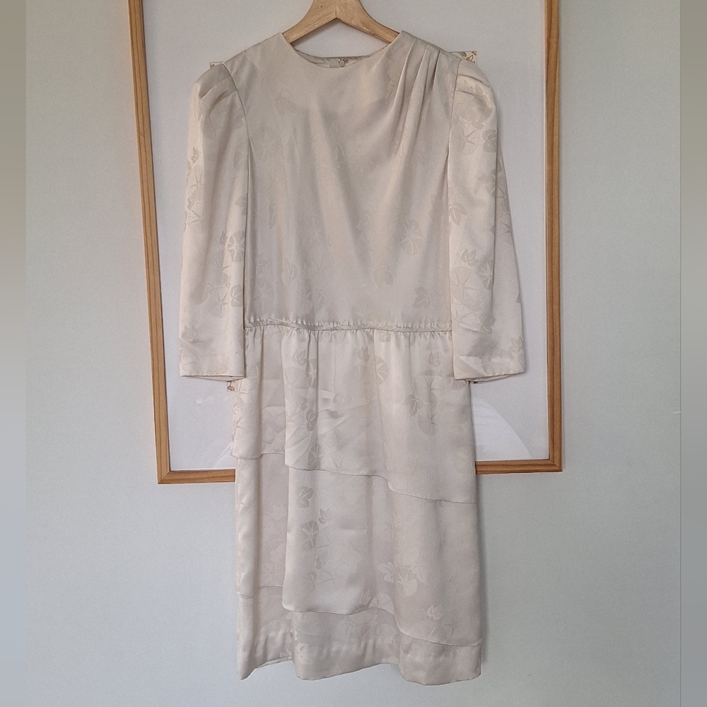 Vintage 70s Leslie Fay White Dress
